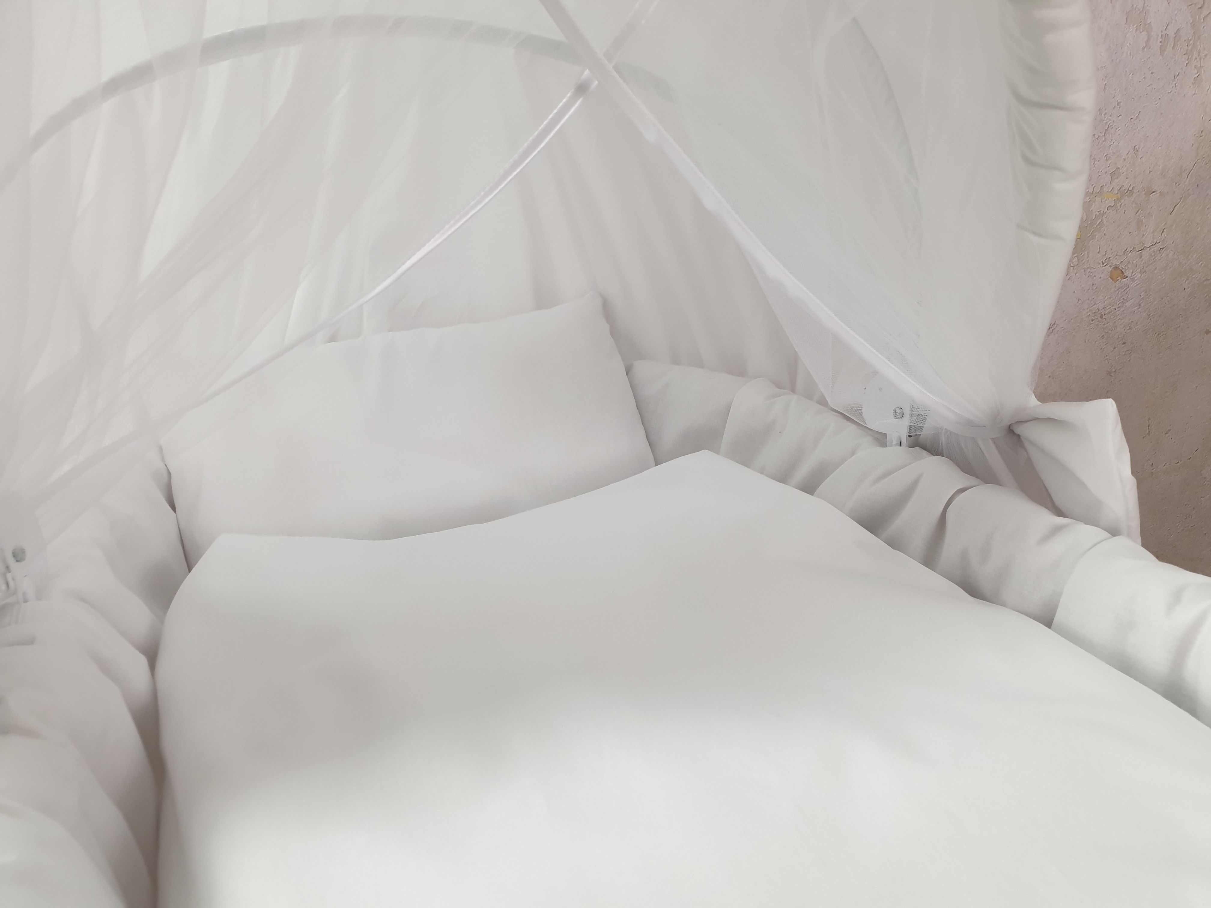 Moisés completo de mimbre con capota y mosquitera blanco algodón - foto 6