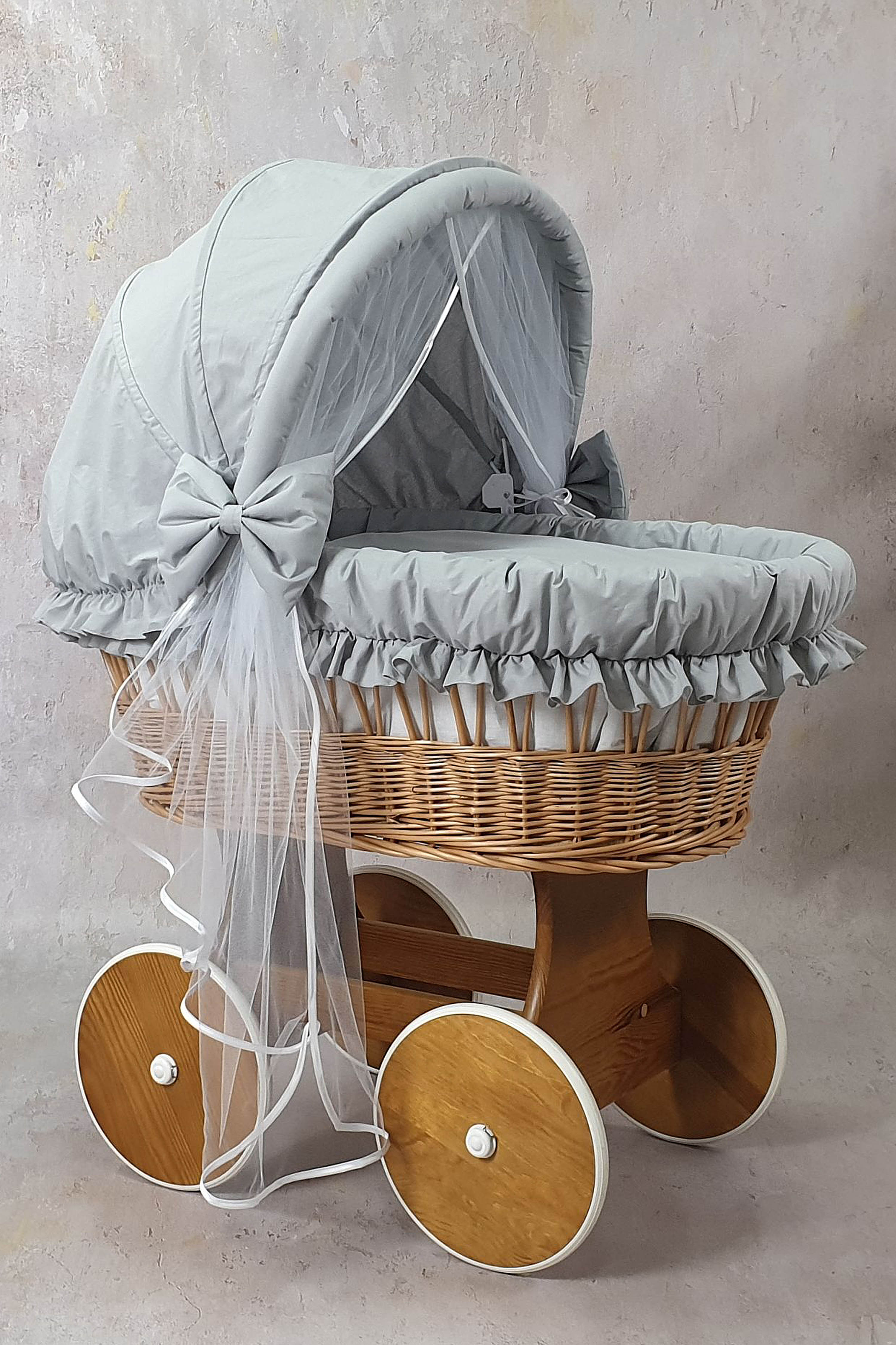 Moisés completo de mimbre con capota y mosquitera blanco, gris, natural algodón serie BNSZ-MOS