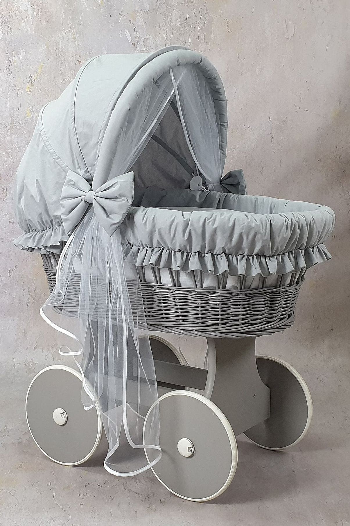 Moisés completo de mimbre con capota y mosquitera blanco, gris algodón serie BSSZ-MOS