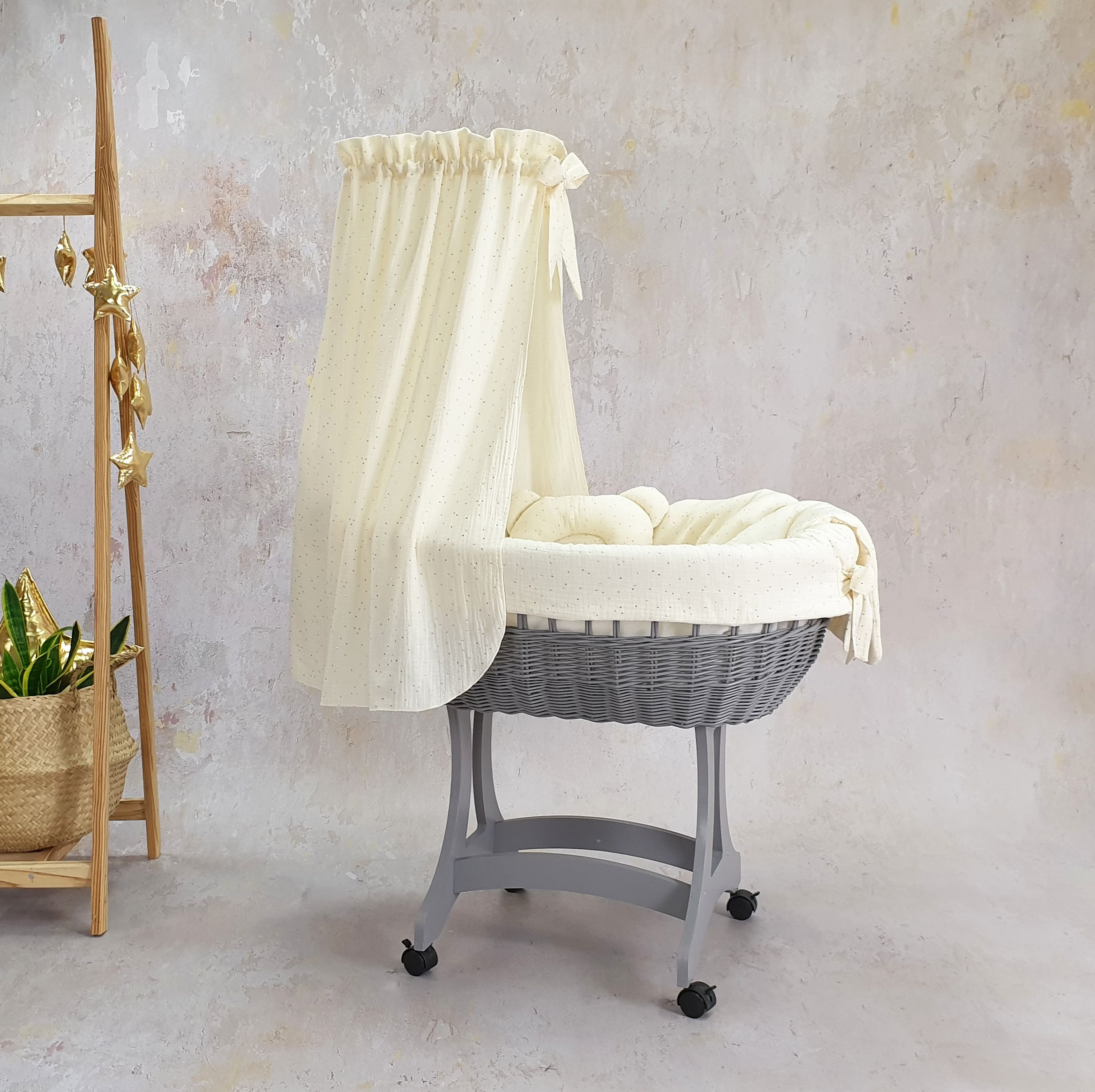 Moisés completo de mimbre con dosel y ropa de cama gris, crudo muselina y algodón serie to5019 - foto 3