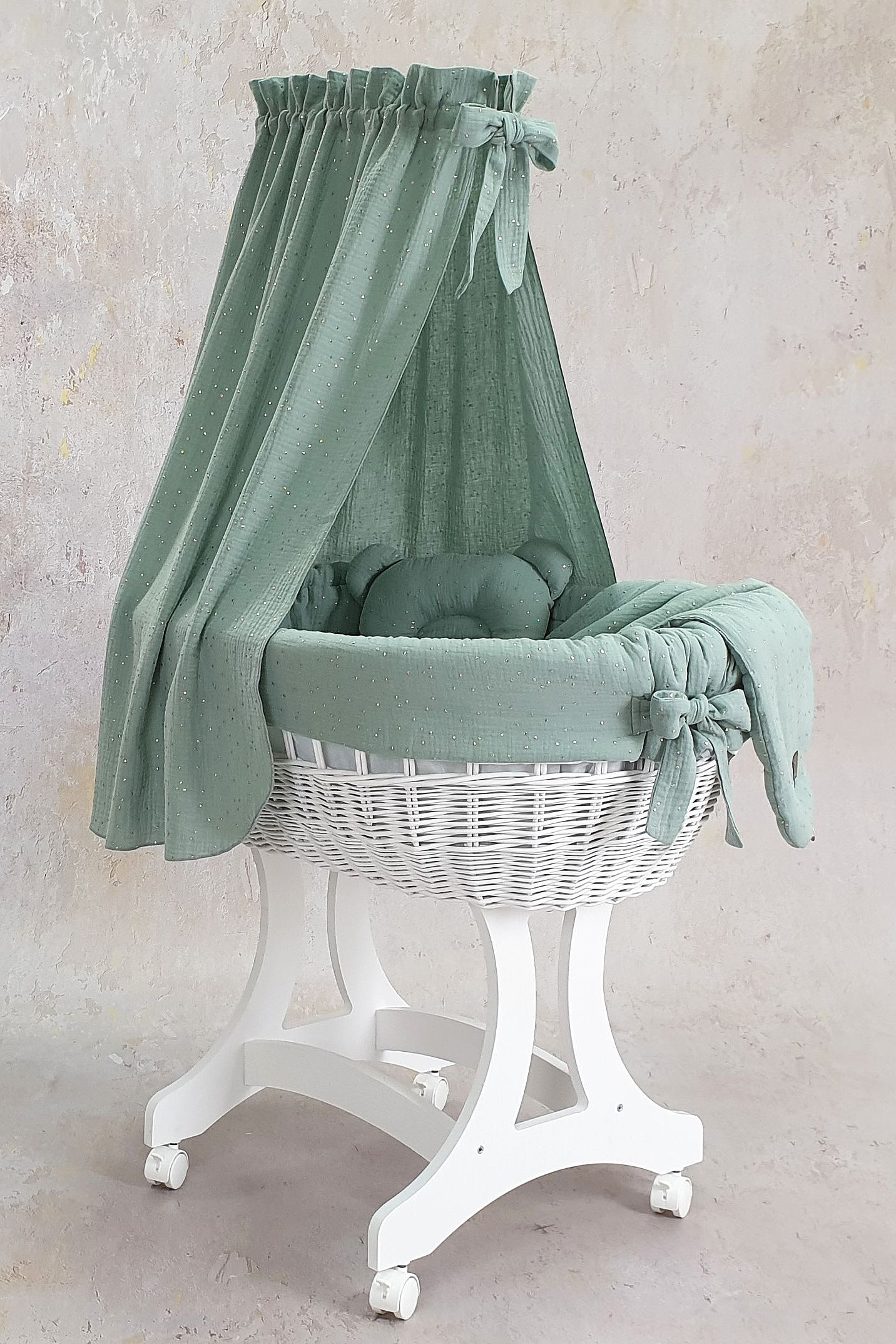 Moisés completo de mimbre con dosel y ropa de cama caqui, blanco, gris muselina y algodón serie to5022
