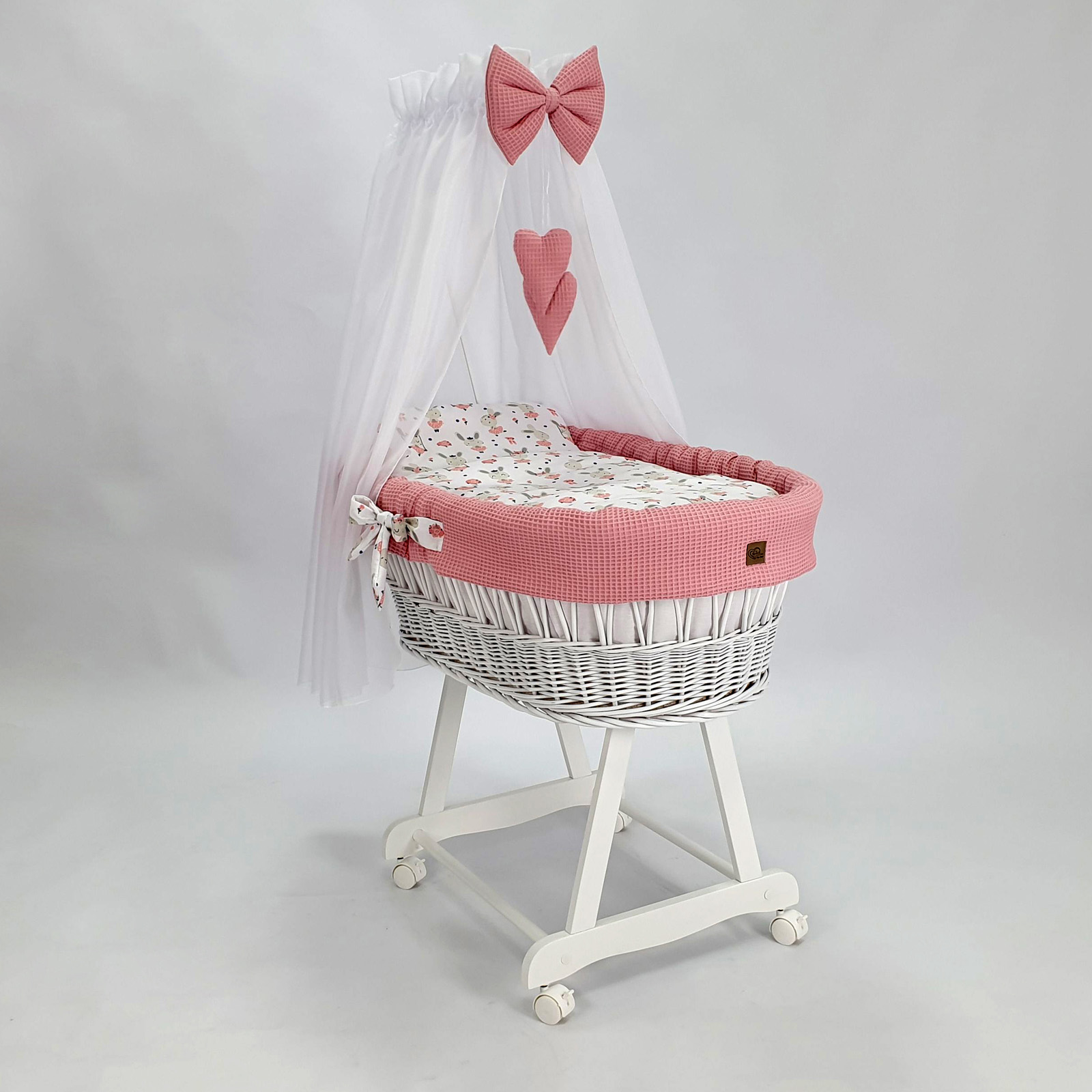 Moisés completo de mimbre con dosel y ropa de cama rosa empolvado, blanco tejido waffle - foto 2