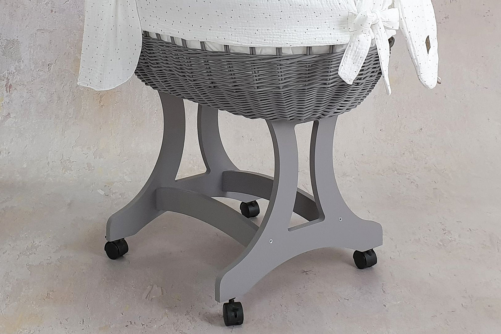 Moisés completo de mimbre con dosel y ropa de cama blanco, gris muselina y algodón serie to5018 - foto 5