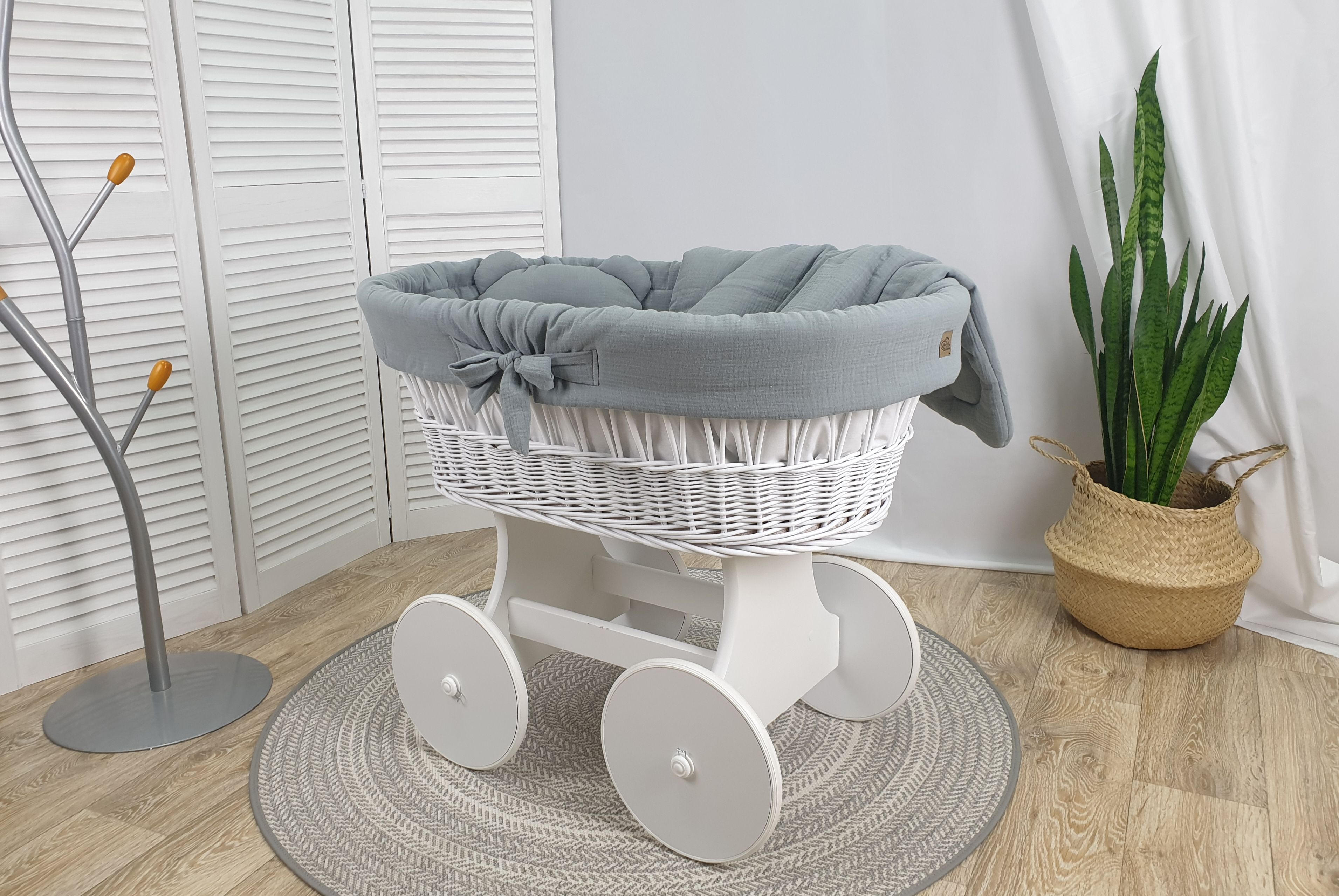 Moisés completo de mimbre sin dosel con ropa de cama caqui, blanco muselina serie BKHKO-MUS - foto 2