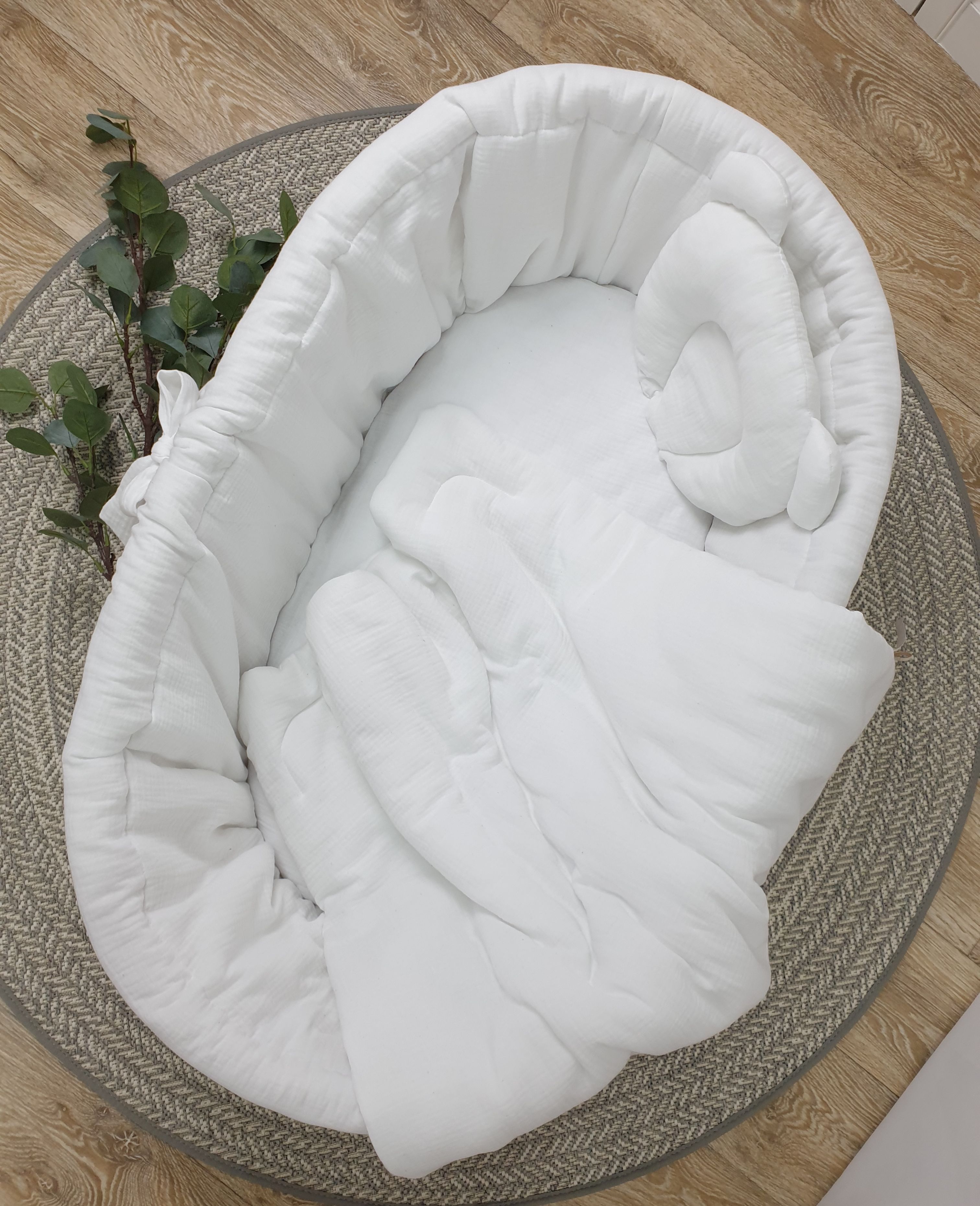 Moisés completo de mimbre sin dosel con ropa de cama blanco muselina serie BBKO-MUS - foto 3