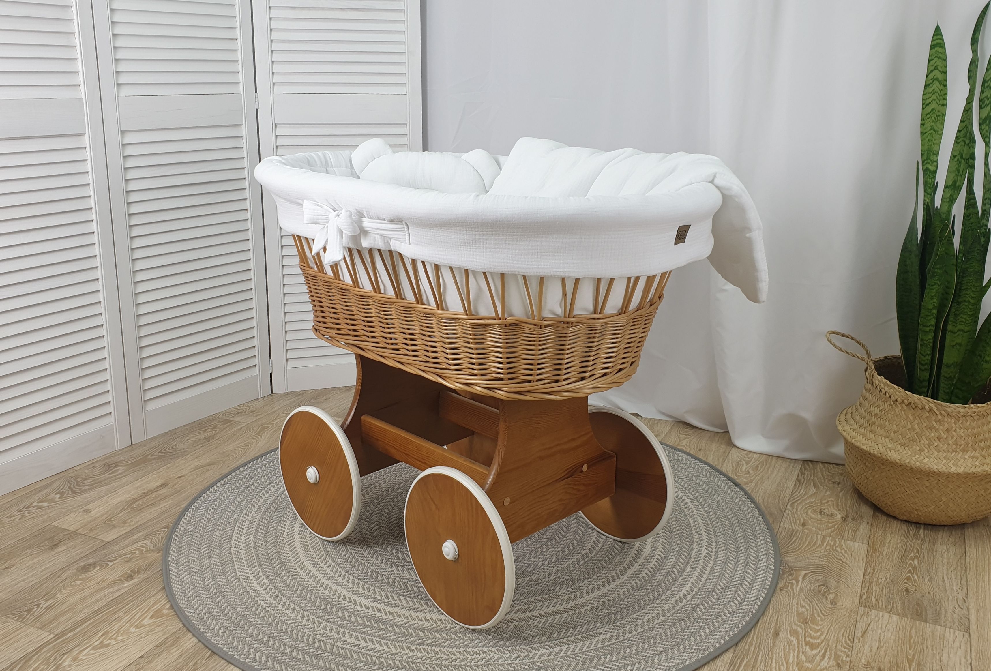 Moisés completo de mimbre sin dosel con ropa de cama blanco muselina y algodón serie NBIKO-MUS - foto 2